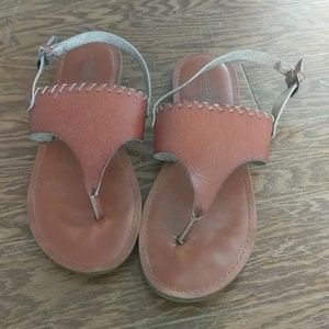 American Eagle sandles